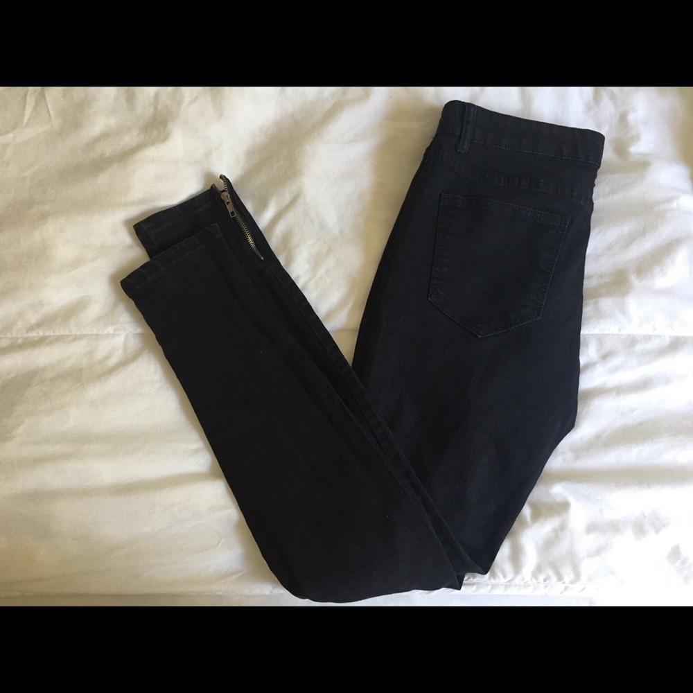 Black Skinny Ripped Jeans